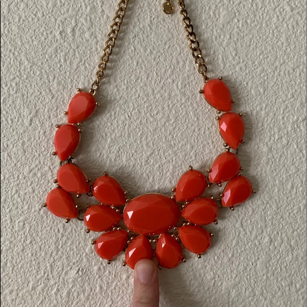 Scarlet Chunky Necklace - Picture 2 of 2